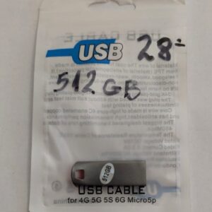 Флаш памет с капацитет 512 GB и USB 3.0 интерфейс, произведена в Китай, в компактен и устойчив корпус, подходяща за надеждно съхранение и пренос на данни.