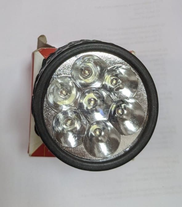 LED фенер за глава с енергоспестяваща технология и супер-ярки диоди