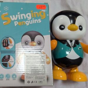 Swinging Penguins - Танцуващ пингвин със светлини и музика